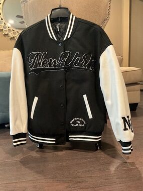 American Bazi Women’s Varsity Jacket - M
